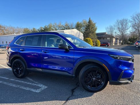 Used 2023 Honda CR-V Sport image 3