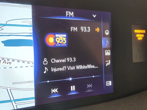 Used 2018 Lexus LS 500 AWD w/ Executive Package image 22