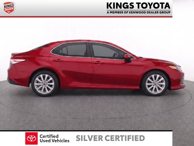 Used 2018 Toyota Camry LE FWD image 9