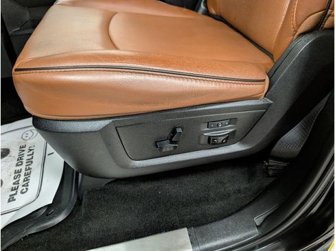 Used 2015 RAM 1500 Laramie Longhorn w/ Convenience Group image 8