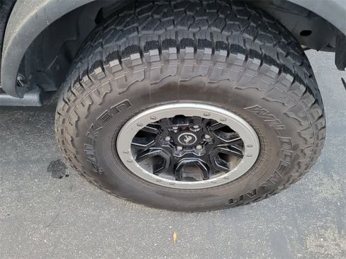 Certified 2023 Ford Bronco Black Diamond w/ Sasquatch Package image 3