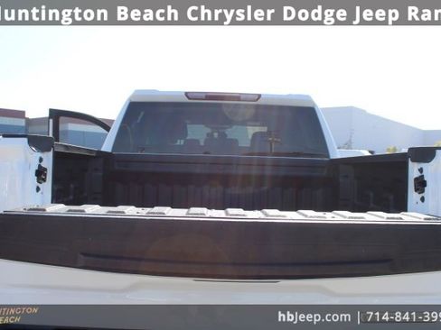 Used 2022 GMC Sierra 1500 Elevation image 36