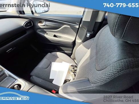 Used 2022 Hyundai Santa Fe SEL w/ Convenience Package AWD/4WD image 11