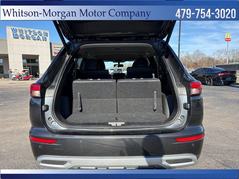 Used 2024 Mitsubishi Outlander FWD image 31