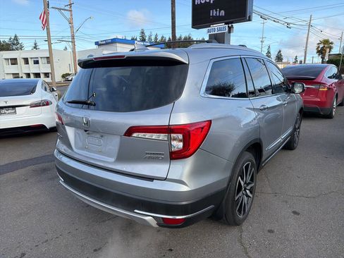 Used 2021 Honda Pilot Touring image 3