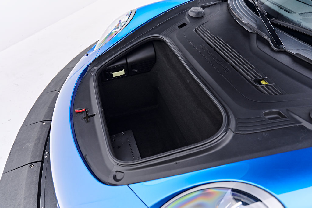 Used 2017 Porsche 911 Carrera GTS RWD image 19