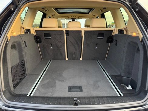 Used 2017 BMW X3 xDrive28i image 12