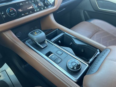 Used 2022 Nissan Pathfinder Platinum w/ Cargo Package image 19