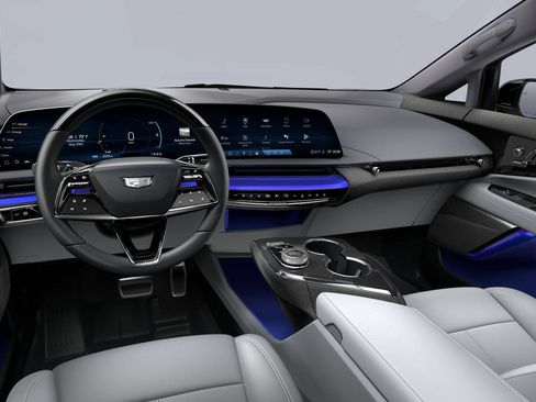 New 2026 Cadillac Optiq Sport 1 w/ LPO, Floor Liner Package AWD/4WD image 51