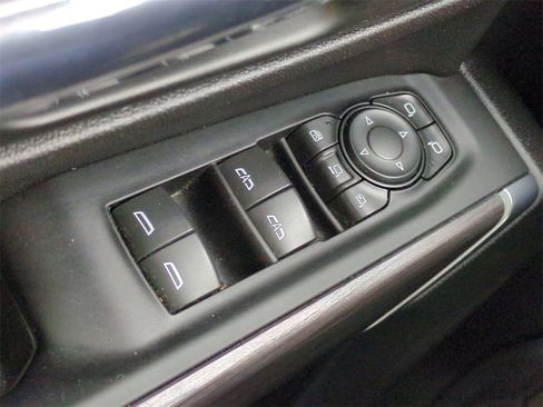 Used 2022 Chevrolet Silverado 2500 LTZ image 22