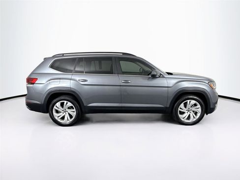 Used 2021 Volkswagen Atlas SE w/ Panoramic Sunroof Package image 10