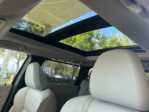 New 2025 Mitsubishi Outlander SEL image 18