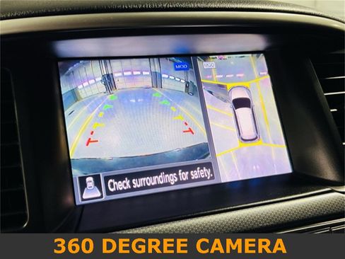 Used 2018 Nissan Pathfinder SL w/ Midnight Edition Package image 6