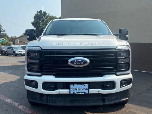 Used 2026 Ford F350 Platinum AWD/4WD image 13
