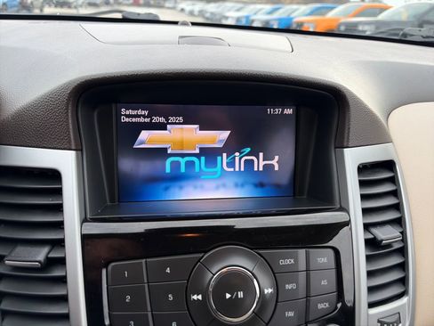 Used 2014 Chevrolet Cruze LT w/ RS Package image 26