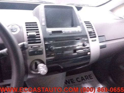 Used 2005 Toyota Prius w/ Pkg 6 image 11