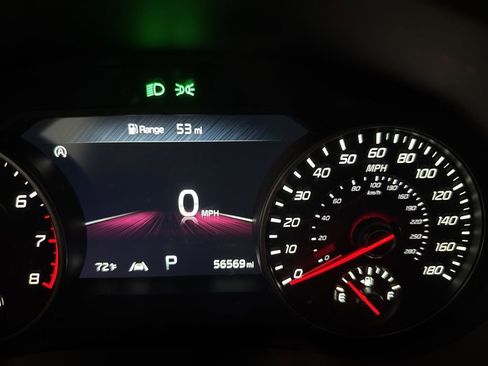 Used 2022 Kia Stinger GT2 image 26