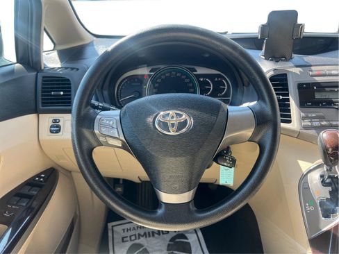 Used 2009 Toyota Venza AWD image 14