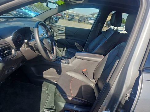 Used 2024 Chevrolet Equinox RS w/ RS Leather Package FWD image 10