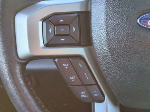 Used 2022 Ford F350 Lariat w/ Tremor Off-Road Package image 25