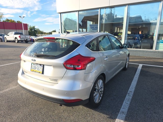 Used 2015 Ford Focus Titanium w/ Titanium Cold Weather Package FWD image 1