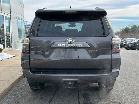 Used 2019 Toyota 4Runner SR5 Premium image 6