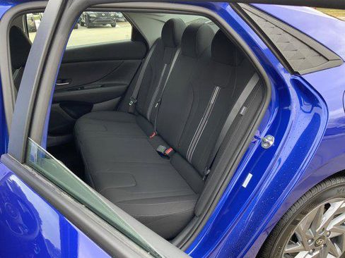 New 2026 Hyundai Elantra Blue image 10