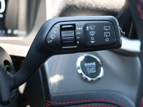 Used 2025 Ford Explorer ST AWD/4WD image 39