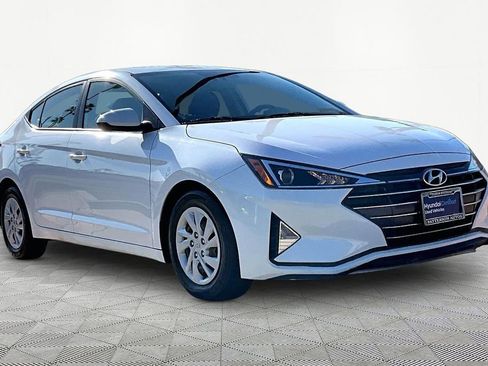 Used 2020 Hyundai Elantra SE w/ Cargo Package (C1) image 5