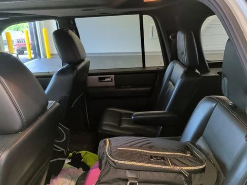 Used 2017 Ford Expedition EL Limited w/ Equipment Group 301A AWD/4WD image 6