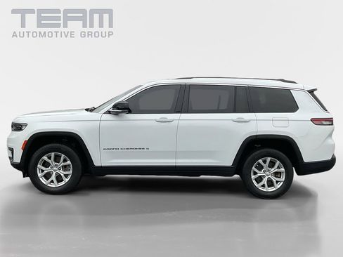 Used 2023 Jeep Grand Cherokee L Limited AWD/4WD image 4