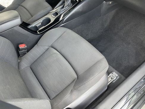 Used 2022 Toyota Corolla SE FWD image 16
