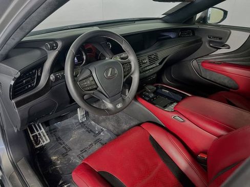 Used 2018 Lexus LS 500 F Sport image 10