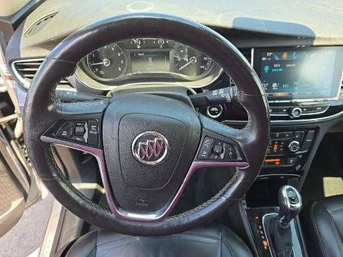 Used 2020 Buick Encore Essence AWD/4WD image 11