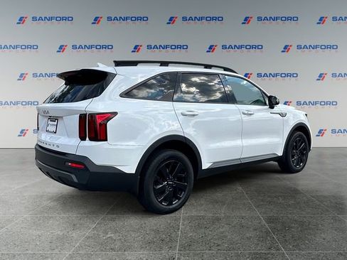 Used 2022 Kia Sorento S AWD/4WD image 5