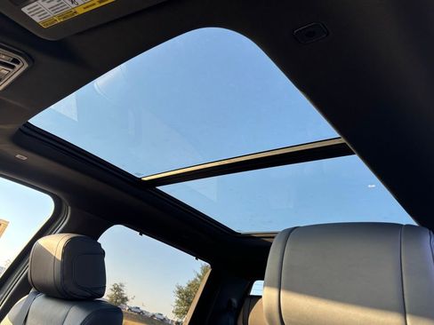 New 2026 Toyota Tundra Limited image 17