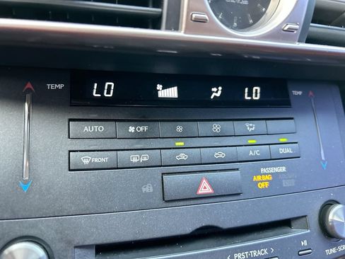 Used 2016 Lexus IS 350 w/ F Sport Package RWD image 26