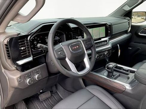 New 2026 GMC Sierra 1500 SLT w/ SLT Premium Plus Package AWD/4WD image 7