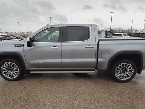 Used 2024 GMC Sierra 1500 Denali Ultimate image 39