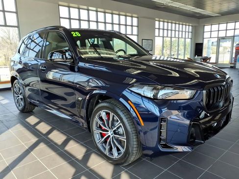 New 2026 BMW X5 M60i image 1