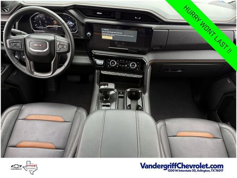 Certified 2024 GMC Sierra 1500 AT4 w/ Technology Package AWD/4WD image 10