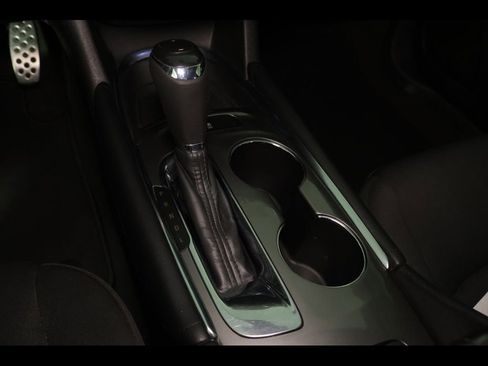 Used 2017 Chevrolet Malibu LT image 21