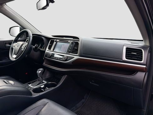Used 2015 Toyota Highlander Limited AWD/4WD image 5