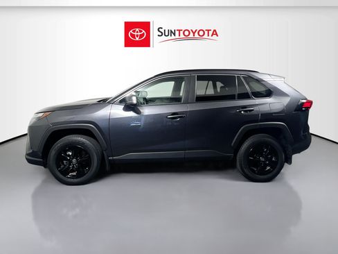 Used 2025 Toyota RAV4 XLE w/ Convenience Package FWD image 7