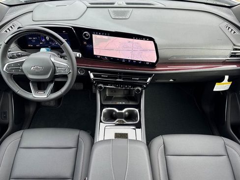 New 2026 Chevrolet Traverse Z71 w/ Enhanced Driving Package image 11