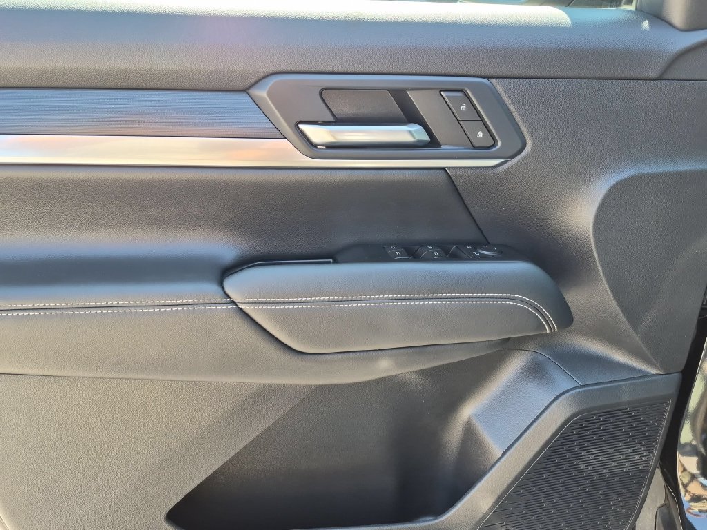 Used 2026 GMC Terrain Elevation FWD image 9