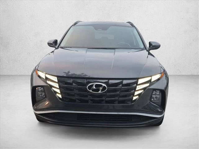 Used 2023 Hyundai Tucson SEL w/ Convenience Package AWD/4WD image 2