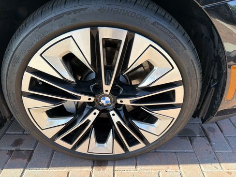 Certified 2026 BMW 530i RWD image 13