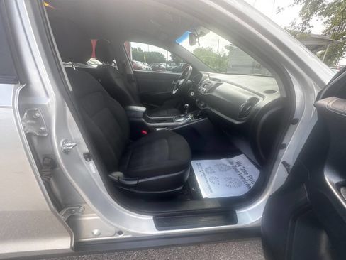 Used 2012 Kia Sportage LX w/ Convenience Pkg image 29
