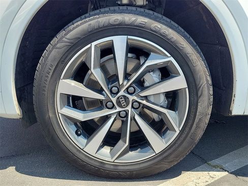 Used 2023 Audi Q5 2.0T Premium Plus image 31